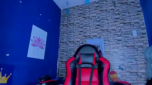 sofiacastillo01 online show from February 17, 2025, 12:38 pm