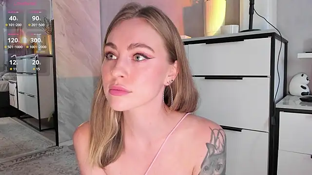 LoveGameSexx online show from October 11, 2025, 10:58 am