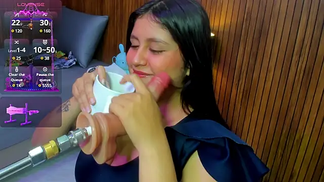 lola clit online show from February 11, 2025, 11:43 am