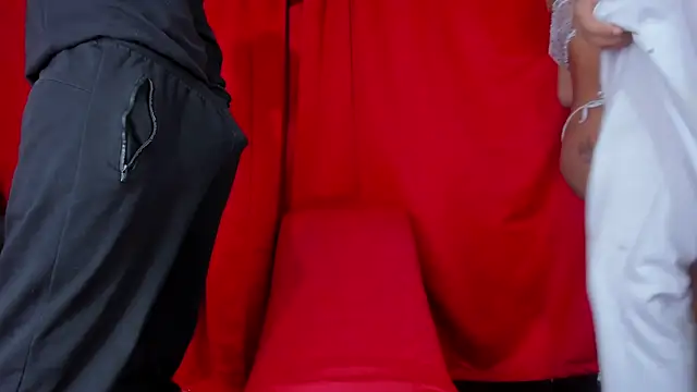 Extreme Team8 online show from February 8, 2025, 4:25 am