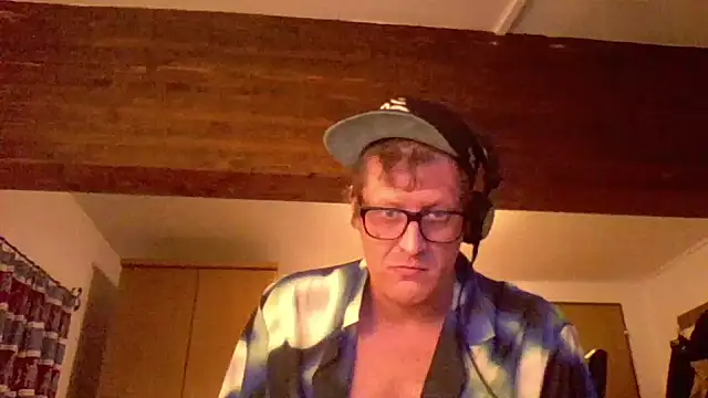 Bigthroaterboy online show from December 28, 2024, 8:36 pm