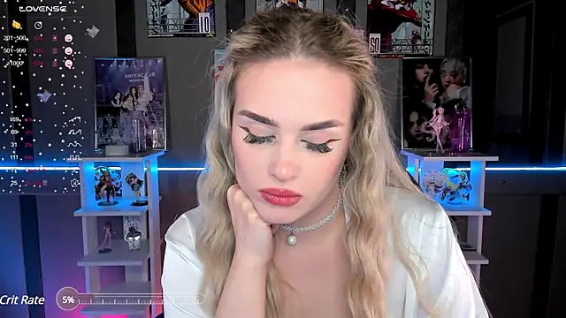 Snapshot of Ellen_Soft chatting on March 19, 2025, 7:27 pm Ellen Soft online show from March 19, 2025, 7:27 pm