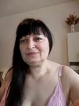 Snapshot of Women-pleasures chatting on November 14, 2025, 7:51 am Women-pleasures online show from November 14, 2025, 7:51 am