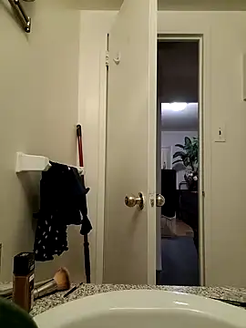 jennyfox2027 online show from March 15, 2025, 12:15 am