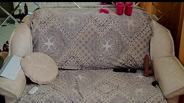 BEST-1 online show from February 19, 2026, 2:29 am