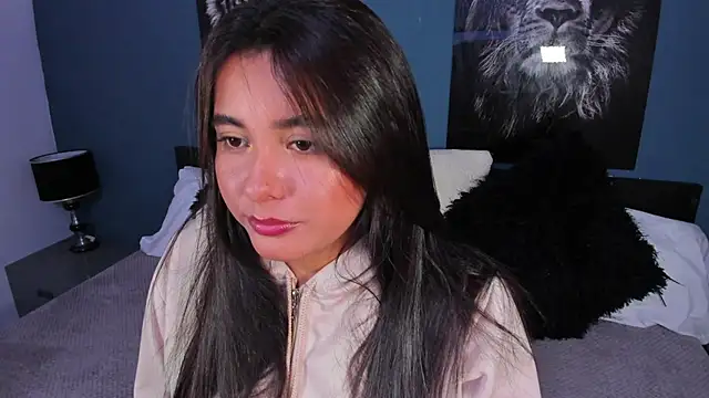 Liana Bernocchi online show from March 16, 2025, 8:32 pm