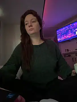 Snapshot of emerieskye20 chatting on January 19, 2025, 3:21 pm emerieskye20 online show from January 19, 2025, 3:21 pm