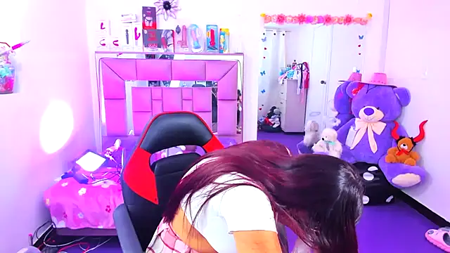 CataleyaHot 132 online show from April 9, 2026, 1:49 am
