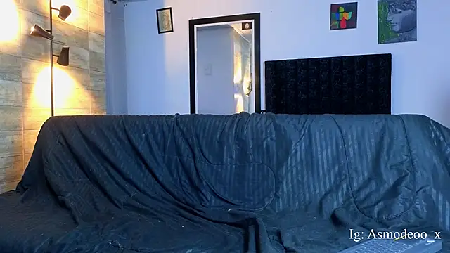 AsmodeoCox online show from March 18, 2026, 11:19 pm