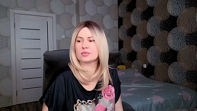 Snapshot of natusik chatting on December 14, 2024, 6:46 am natusik online show from December 14, 2024, 6:46 am