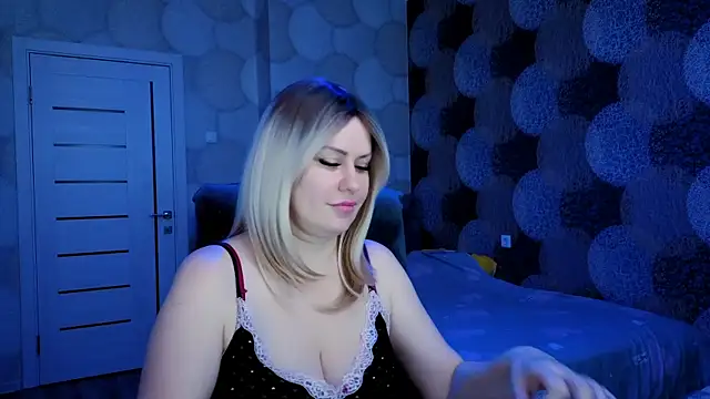 Snapshot of natusik chatting on December 22, 2024, 3:44 am natusik online show from December 22, 2024, 3:44 am