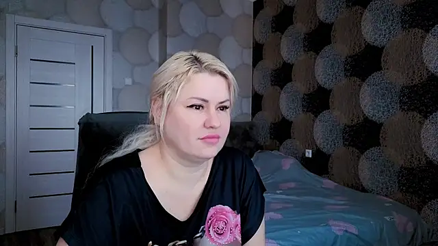 Snapshot of natusik chatting on March 14, 2025, 4:54 am natusik online show from March 14, 2025, 4:54 am