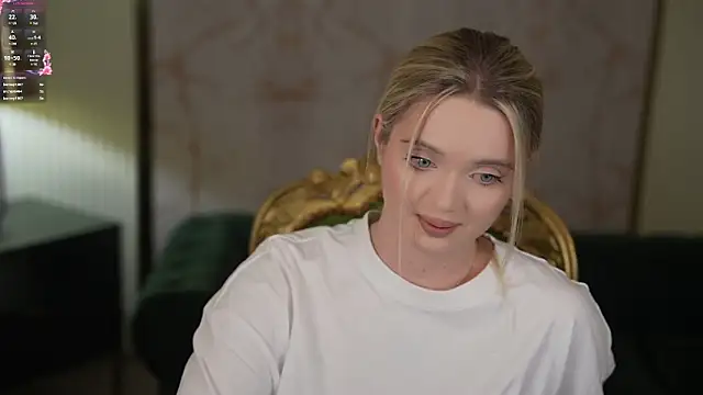 Cassy-Celestial  online show from March 5, 2025, 3:08 am