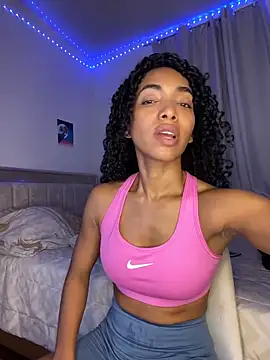 nicoleebony1 online show from November 10, 2025, 6:18 pm