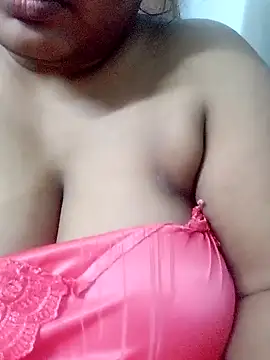 Snapshot of Jenny-43 chatting on January 28, 2025, 12:54 pm Jenny-43 online show from January 28, 2025, 12:54 pm