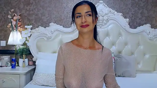 OliveWilson online show from September 9, 2025, 6:24 am