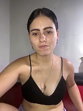 Azuna25 online show from October 4, 2025, 5:33 pm