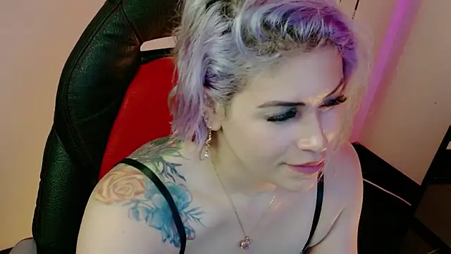 Natalia Montoya online show from March 8, 2026, 2:04 am