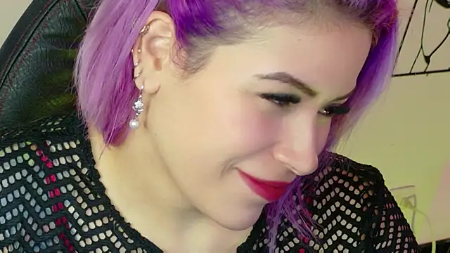 Natalia Montoya online show from June 8, 2026, 1:28 am