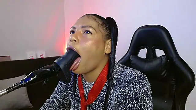 Anabel693 online show from March 14, 2025, 8:32 am