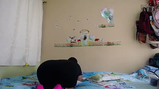 Snapshot of Valeer_abby chatting on March 13, 2025, 2:55 pm Valeer abby online show from March 13, 2025, 2:55 pm