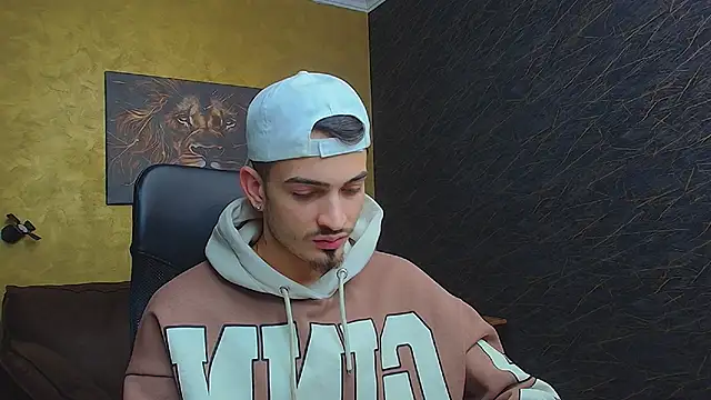 BrandonTate online show from February 14, 2025, 3:47 pm