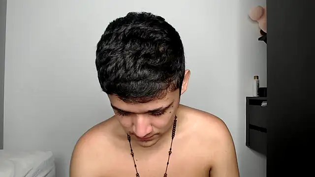 kaiine190 online show from March 31, 2026, 9:43 am