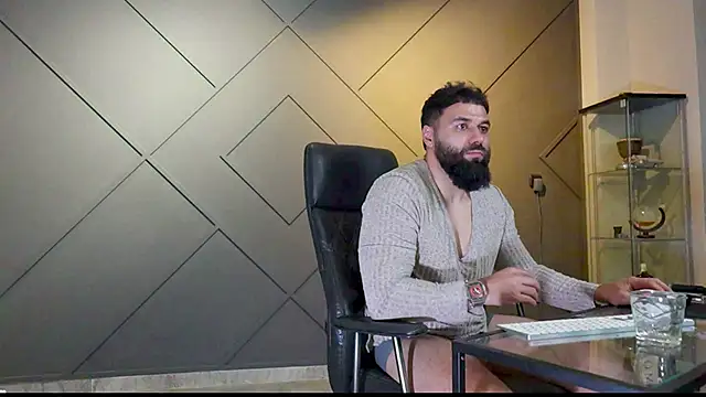 mattmasterss online show from February 25, 2025, 2:03 am