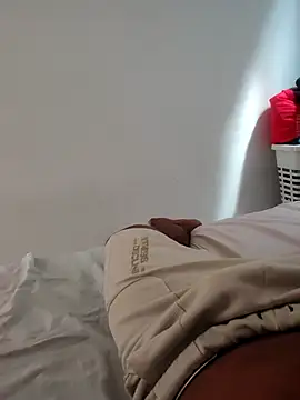 juniorxxx14 online show from February 12, 2026, 6:47 pm