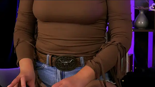 Bailey Evans online show from October 24, 2025, 5:04 am