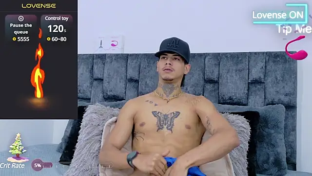 JAYCOB00 online show from December 15, 2024, 9:09 pm