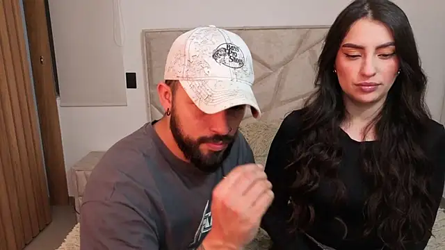 Snapshot of teseo_and_afroditha_ chatting on September 10, 2025, 3:39 am teseo and afroditha online show from September 10, 2025, 3:39 am