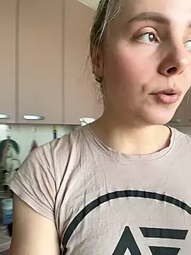 AlisaKissss online show from February 26, 2026, 7:18 am