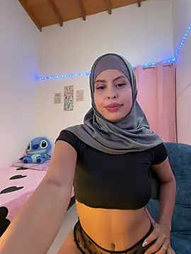 JannaNader12 online show from April 22, 2026, 11:06 pm