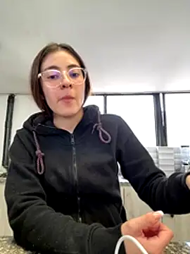 Princ3ssgabi online show from December 2, 2024, 7:38 pm