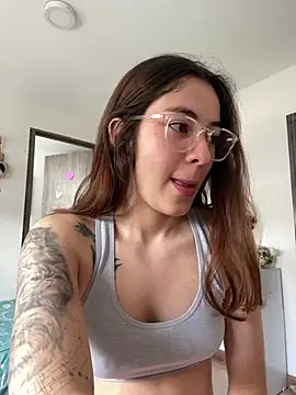 Princ3ssgabi online show from March 11, 2025, 4:18 pm