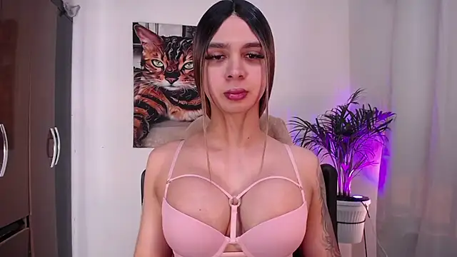 Exotic  XXX online show from October 5, 2025, 9:13 pm