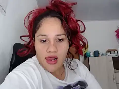 Snapshot of melissa4855 chatting on December 21, 2024, 12:53 am melissa4855 online show from December 21, 2024, 12:53 am