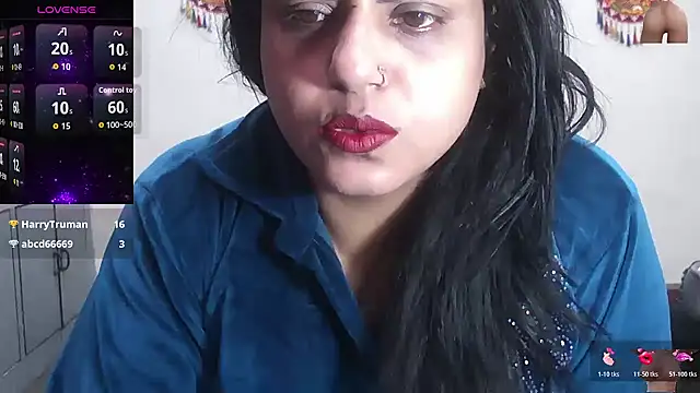 Sexy komolika online show from December 5, 2025, 2:20 am