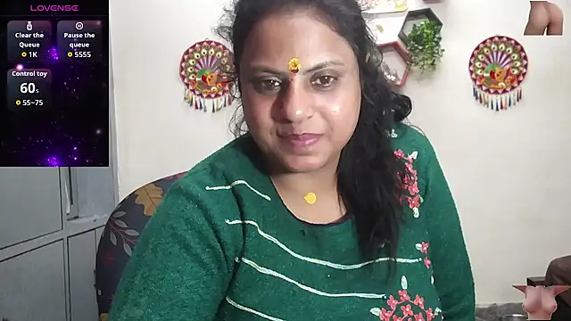 Sexy komolika online show from February 15, 2026, 4:36 pm