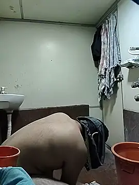 DADDY69SS online show from April 13, 2026, 4:07 am