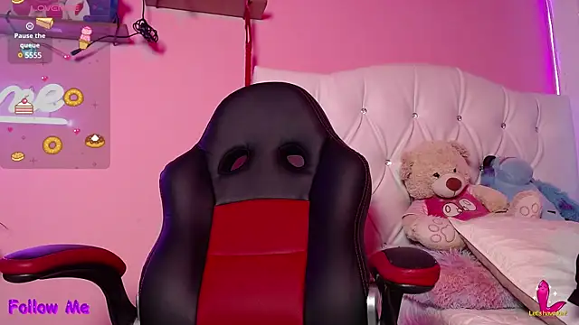 HECATE 23 online show from March 22, 2025, 1:08 pm