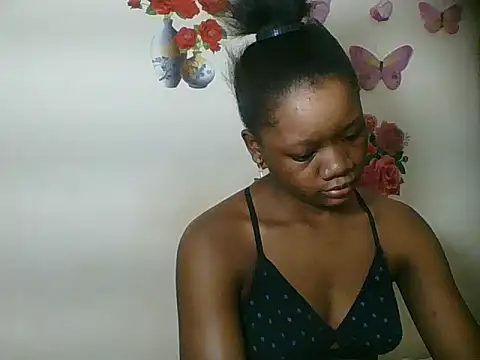 HotJeylee online show from September 22, 2025, 2:30 pm