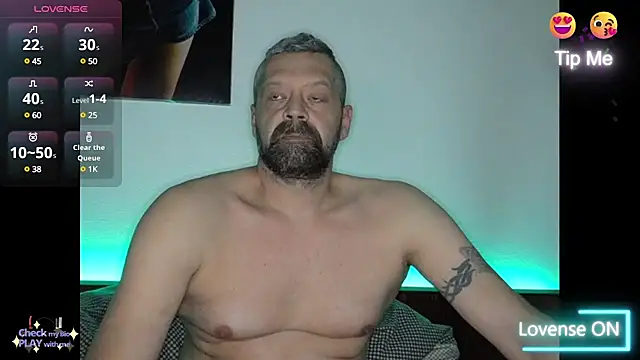 Snapshot of northman1977 chatting on January 24, 2025, 4:17 pm northman1977 online show from January 24, 2025, 4:17 pm
