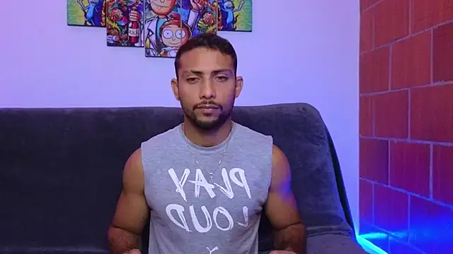 Snapshot of catalina_y_tylerjhons chatting on January 5, 2025, 7:07 am catalina y tylerjhons online show from January 5, 2025, 7:07 am