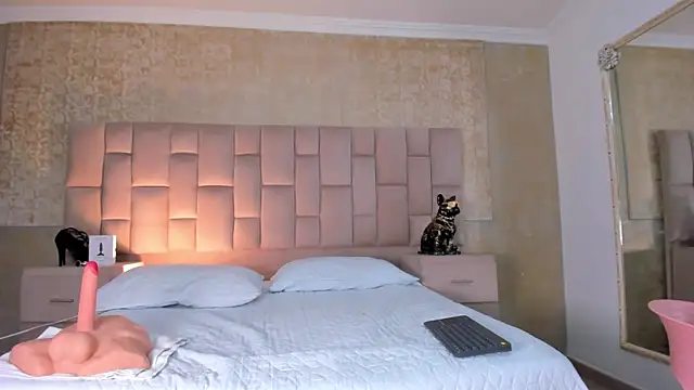 CamilaPreston online show from February 7, 2025, 5:10 am