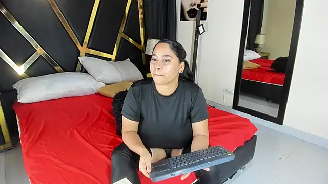 EmiliWilliams online show from March 12, 2025, 10:50 pm