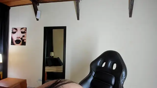 EmiliWilliams online show from October 8, 2025, 12:19 am