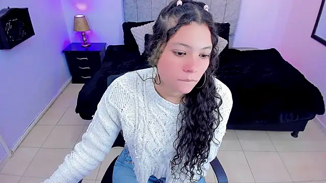 Lana stone  online show from January 31, 2025, 3:09 am