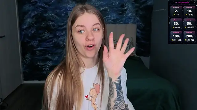 candy maggie online show from April 12, 2026, 9:36 am